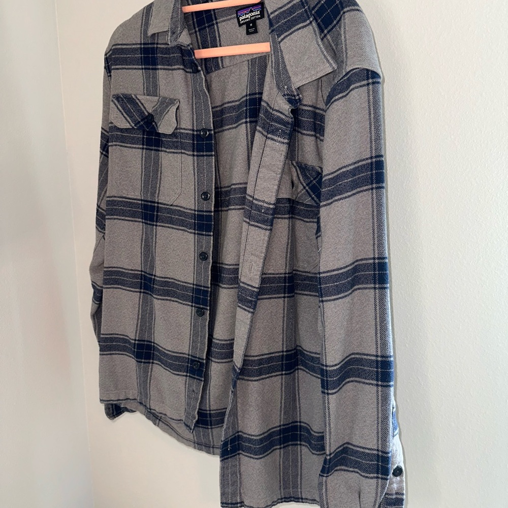 Patagonia Navy and Gray Plaid Shirt